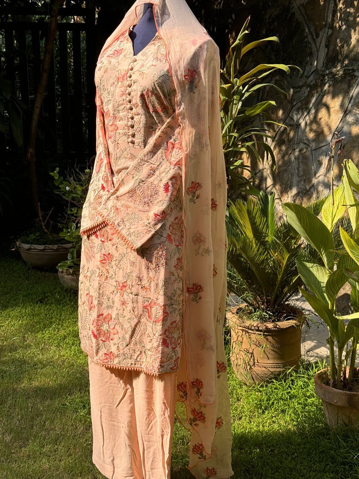 Creamy Peach Bareeze